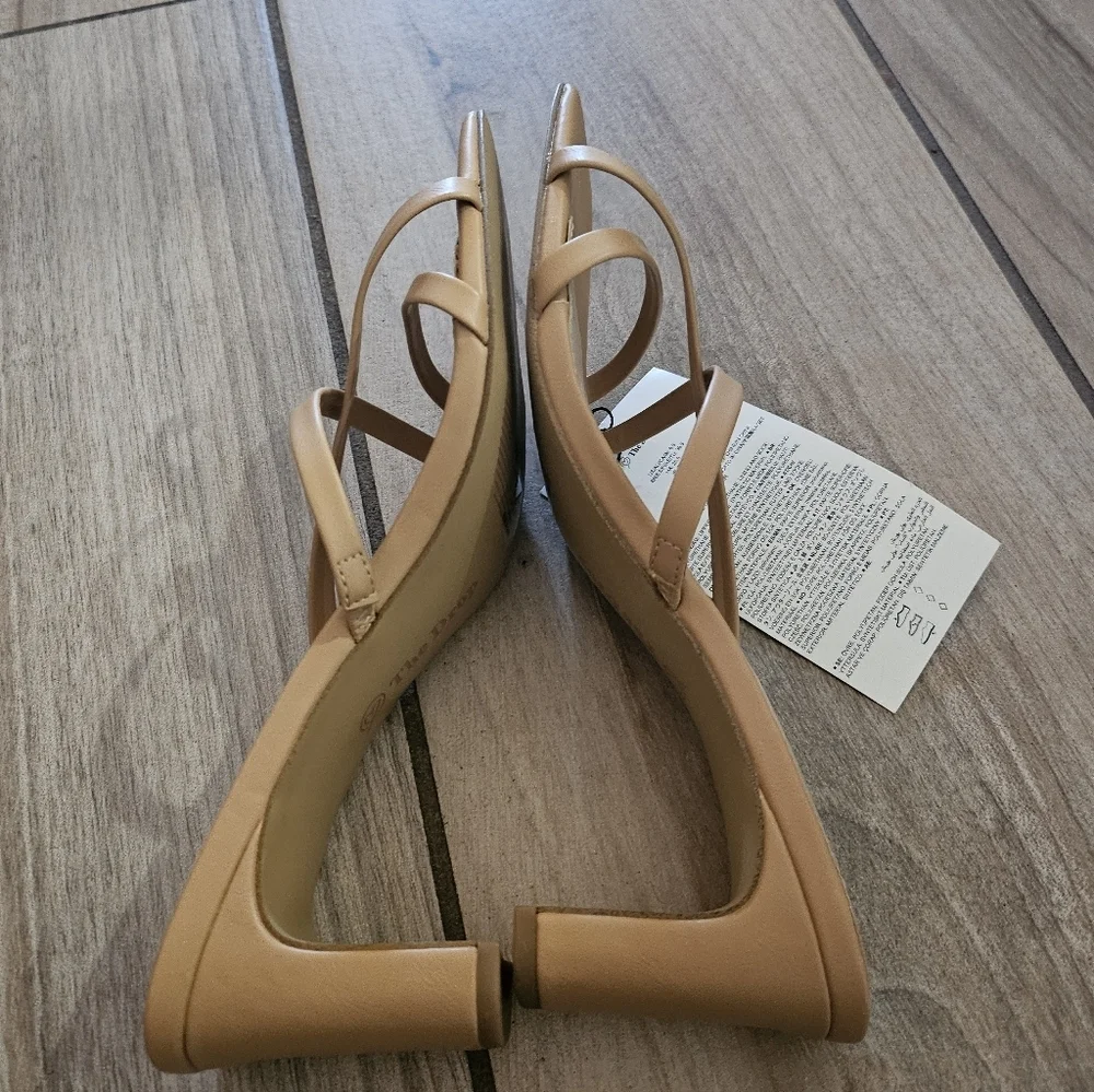 The Drop Amelie Tan Strappy Heeled Sandals Womens 8.5 Square Toe Slip On Nude.